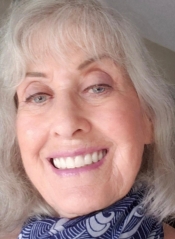 Picture of Vicki Mills